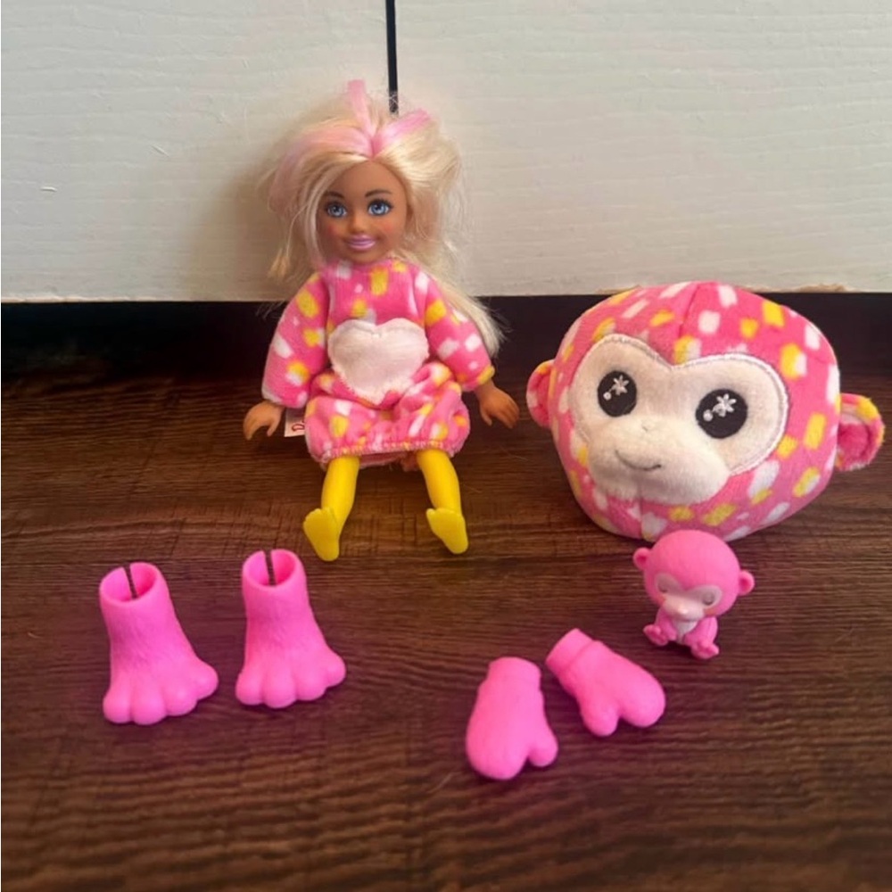 Barbie Cutie Reveal Chelsea Small Doll with Monkey Plush Costume & Mini Pet